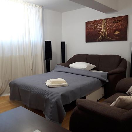 Papas Apartments Bucurestii Noi Phòng bức ảnh