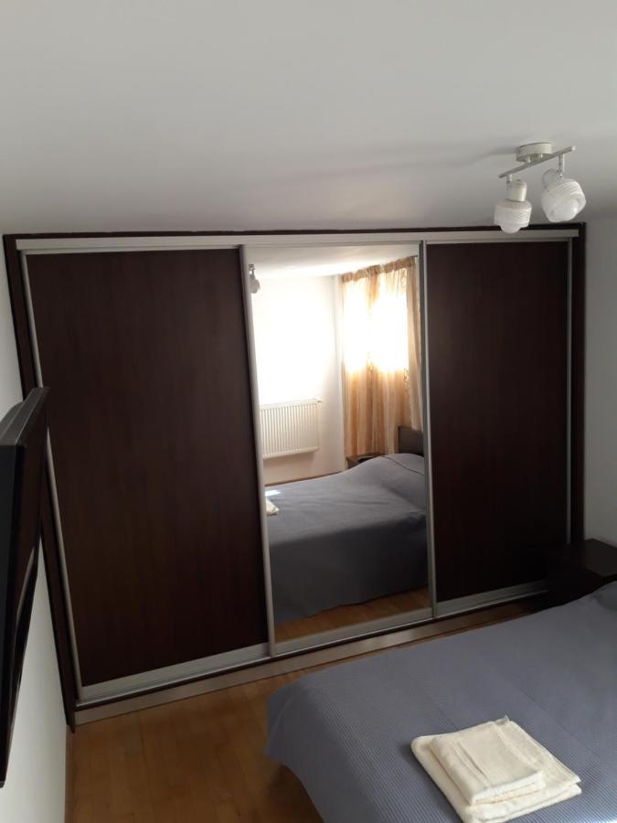 Papas Apartments Bucurestii Noi Ngoại thất bức ảnh